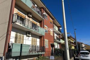 Appartamento a Pedara Via la Rosa 6 locali