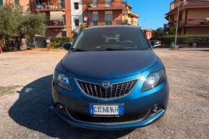Lancia ypsilon 1.2 benzina/gpl ecochic