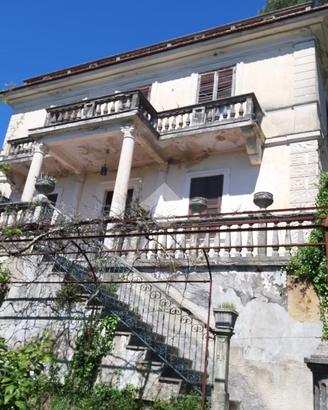 VILLA SINGOLA A FONTANA LIRI