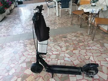 monopattino elettrico
