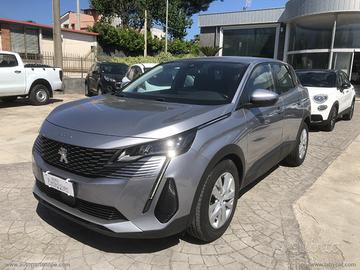 PEUGEOT 3008 BlueHDi 130 S&S Business