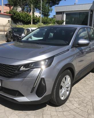 PEUGEOT 3008 BlueHDi 130 S&S Business