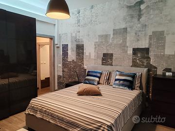 Stanza/monolocale in appartamento condiviso