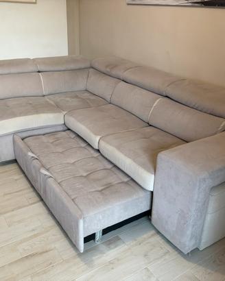 Divano letto tre posti