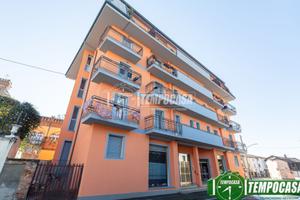 3 LOCALI AL PRIMO PIANO