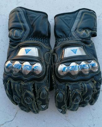 Dainese Full Metal Pro, tg. XL, mai usati.