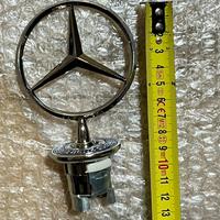 Fregio stemma stella mirino cofano mercedes benz