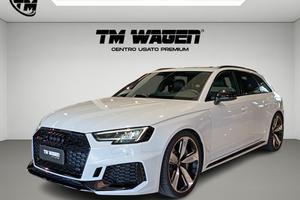 AUDI A4 5ª serie - RS 4 Avant