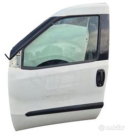 PORTIERA ANTERIORE SINISTRA FIAT Doblo Serie (15>2