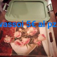 Tazze, tazzine, vassoi...