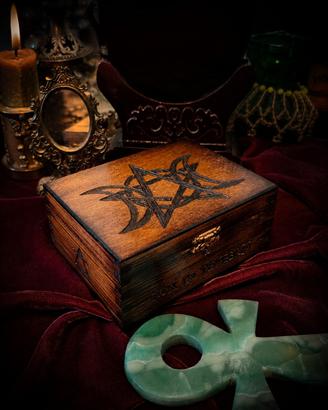 Scatola d'altare in legno Handcrafted 