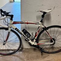 bici da corsa bianchi