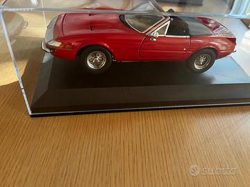 Ferrari Daytona GTS 1/18