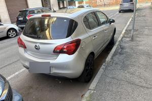 Opel Corsa 1.4 GPL 90 CV – 5 porte – CarPlay