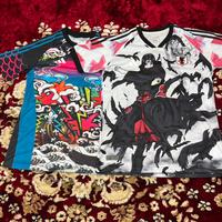 Due magliette adidas