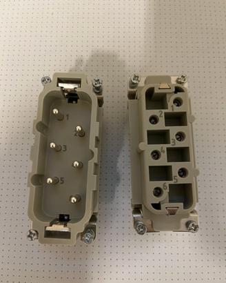 2 connettori Harting da 6 poli portata 35A nuovi