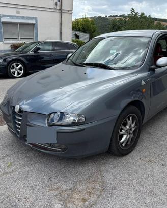 Alfa Romeo 147