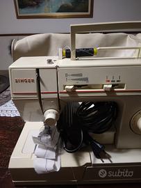Macchina da cucire Singer