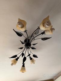 Lampadario in ferro battuto