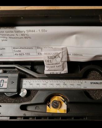 Calibro elettronico RS 150mm