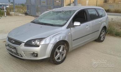 Ford Focus 1.6 tdci sw 07 RICAMBI