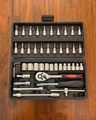 Set chiavi a cricchetto 46 pezzi con bussole-nuovo