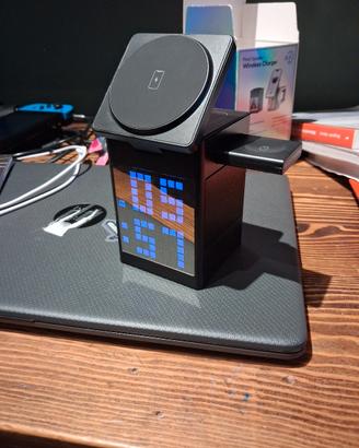 sveglia multifunzione caricatore wirless magnetico