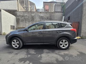 Toyota RAV4 2013
