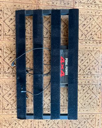 Pedaliera con alimentatore voodoo lab 4x4