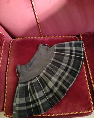 gonna plissettata di lana.