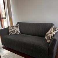 Divano 3 posti+ poltrona coordinata