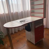 TAVOLO PROFESSIONALE PER MANICURE