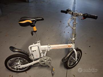 bicicletta elettrica pieghevole
