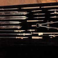 Set compassi e balaustrini vintage