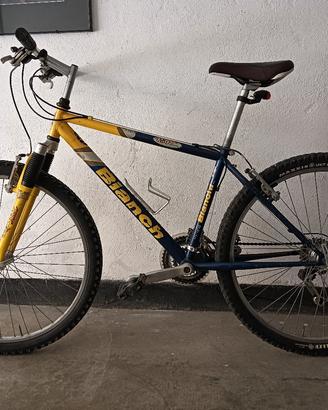 Mountain bike " Bianchi 750 SF "