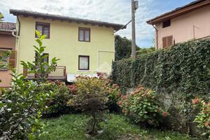 CASA SEMINDIPENDENTE A LANZO TORINESE