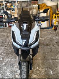 Honda ADV 350 2024 Falcon grey