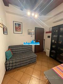 2 Vani: Via Trappetaro, centro storico