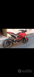 ducati hypermotard 821