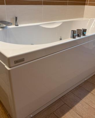 Vasca idromassaggio Albatros