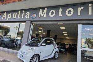 SMART fortwo 1000 45 kW MHD coupé pure Teen II