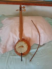Chitarra turca kabak kemane