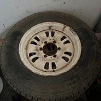 4 gomme e cerchi invernali 6 fori