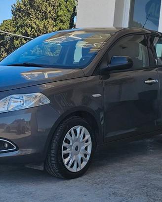 Lancia Ypsilon 1.3 mjt Gold s&s 95cv