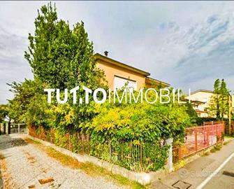 Villa di 600 m² con più di 5 locali e box auto dop