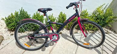 Bici per ragazza Btwin con misura 24 nera e fucsia