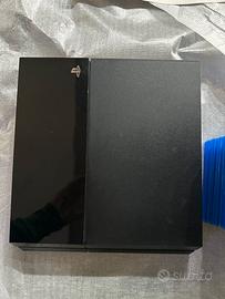 Playstation 4 usata con 8 giochi