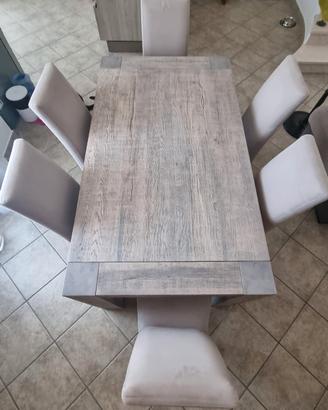 Tavolo Devina Nais in legno massello