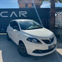 LANCIA YPSILON HYBRID 1.0 70CV