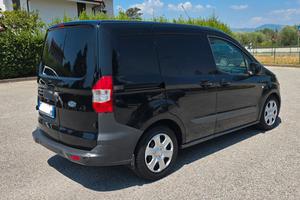 Ford transit Courier  1.6 Diesel 